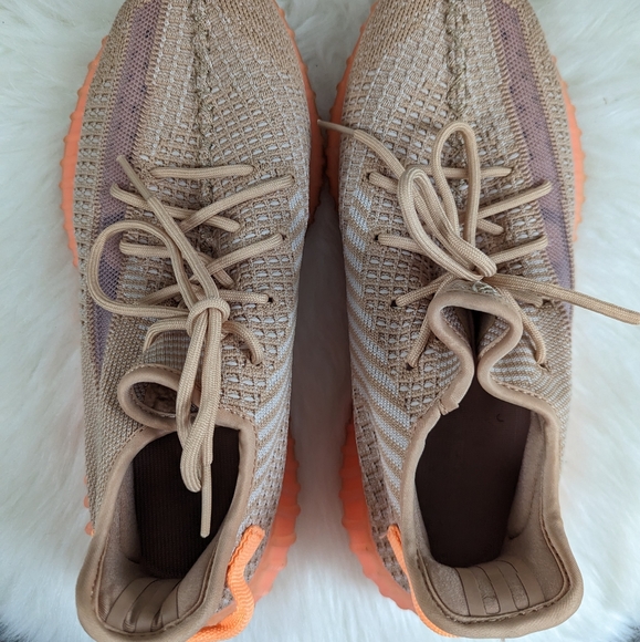 Yeezy Boost 350 V2 Clay Men's 10 Women's 11.5 - 12 - Picture 1 of 4